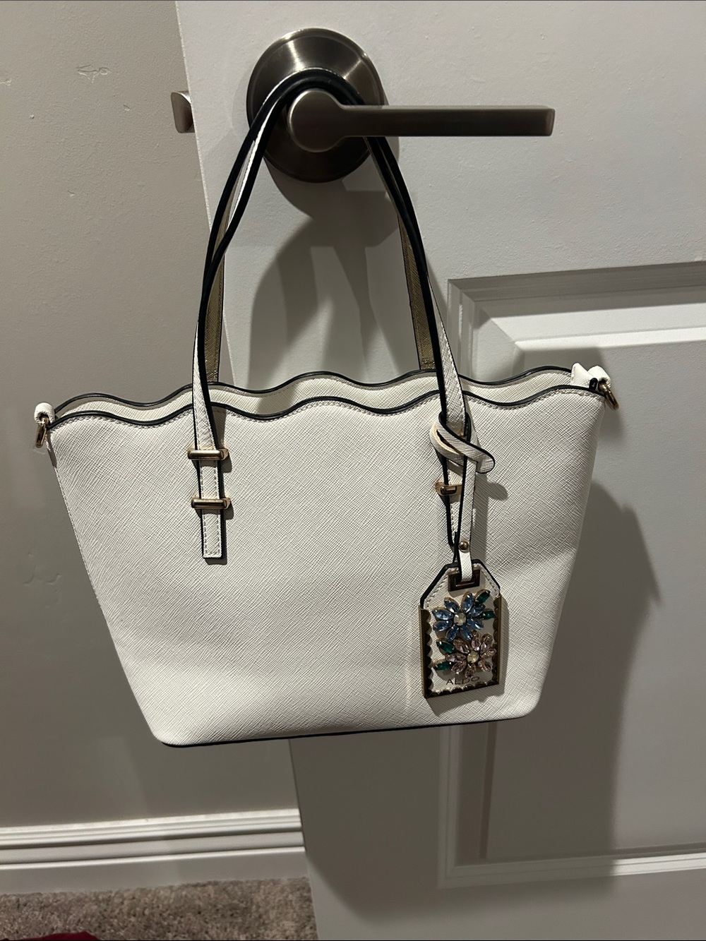 Aldo White Scalloped Shoulder Bag with Jeweled Tag